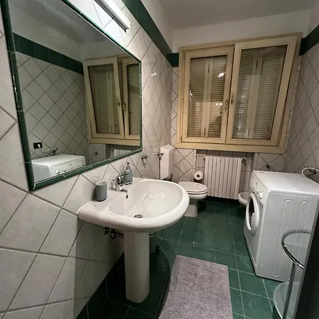 Apartment Luminoso Parma