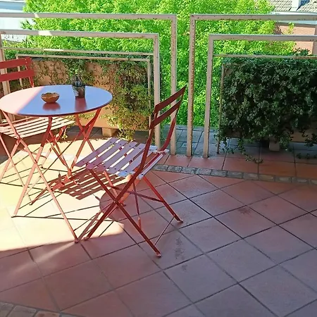 Luminoso Appartement Parma